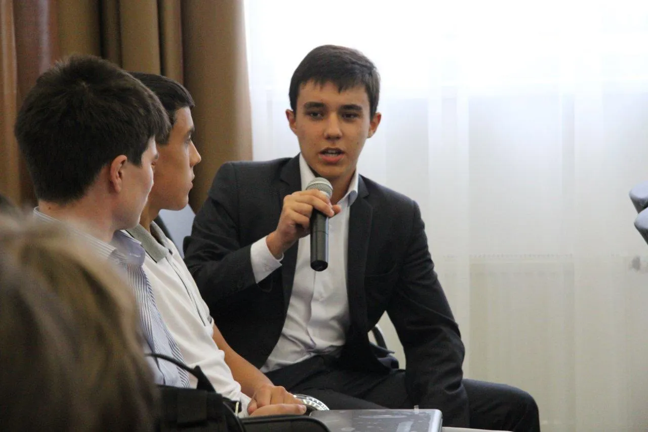 Startup-посиделки: «1001 мечта заработать на образовании»