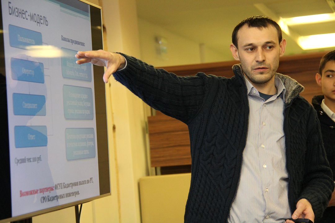 В Бизнес-инкубаторе казанского ИТ-парка прошла очередная открытая питч-сессия Idea Camp