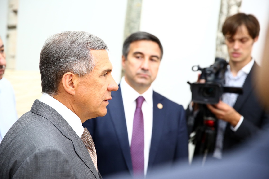 Рустам Минниханов поприветствовал участников «Стартап-Сабантуя» и открыл Стартап-школу