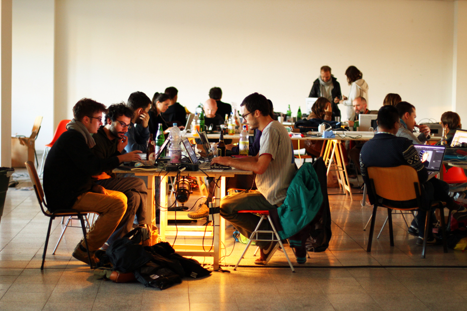 Иногородние участники штурмуют Hack Day в Челнах
