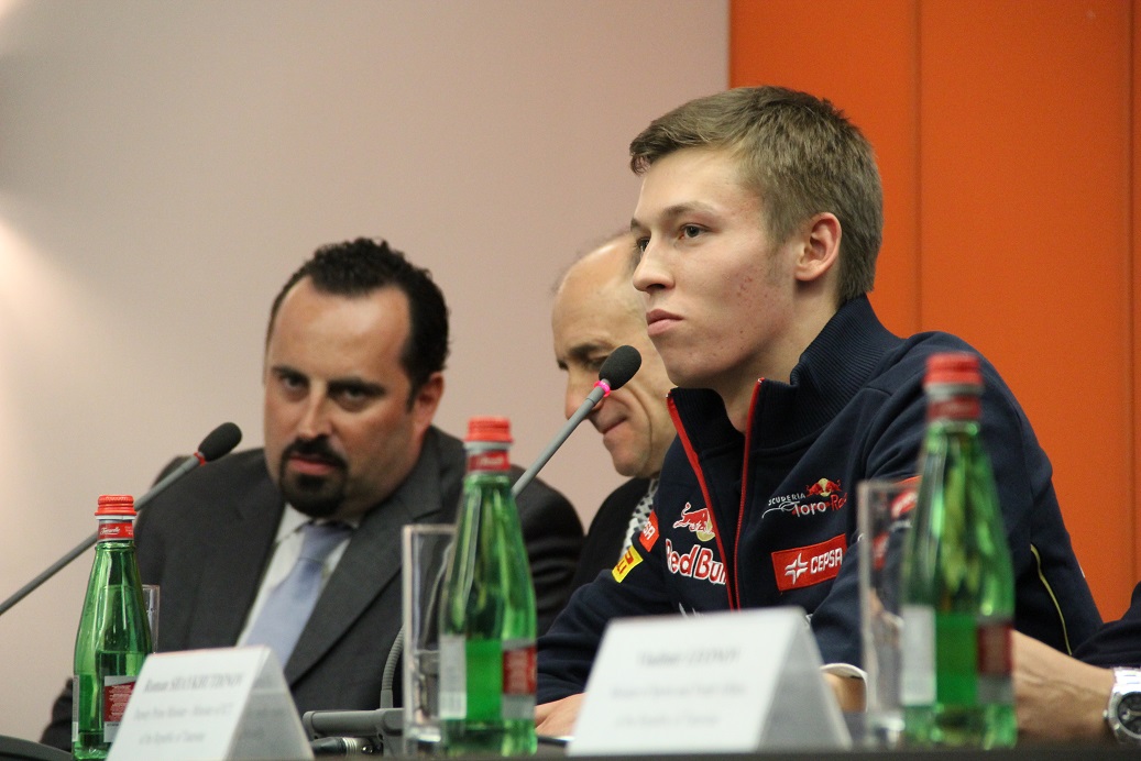 Даниил Квят и команда Scuderia Toro Rosso обсудили с Республикой Татарстан возможности сотрудничества в ИТ-сфере