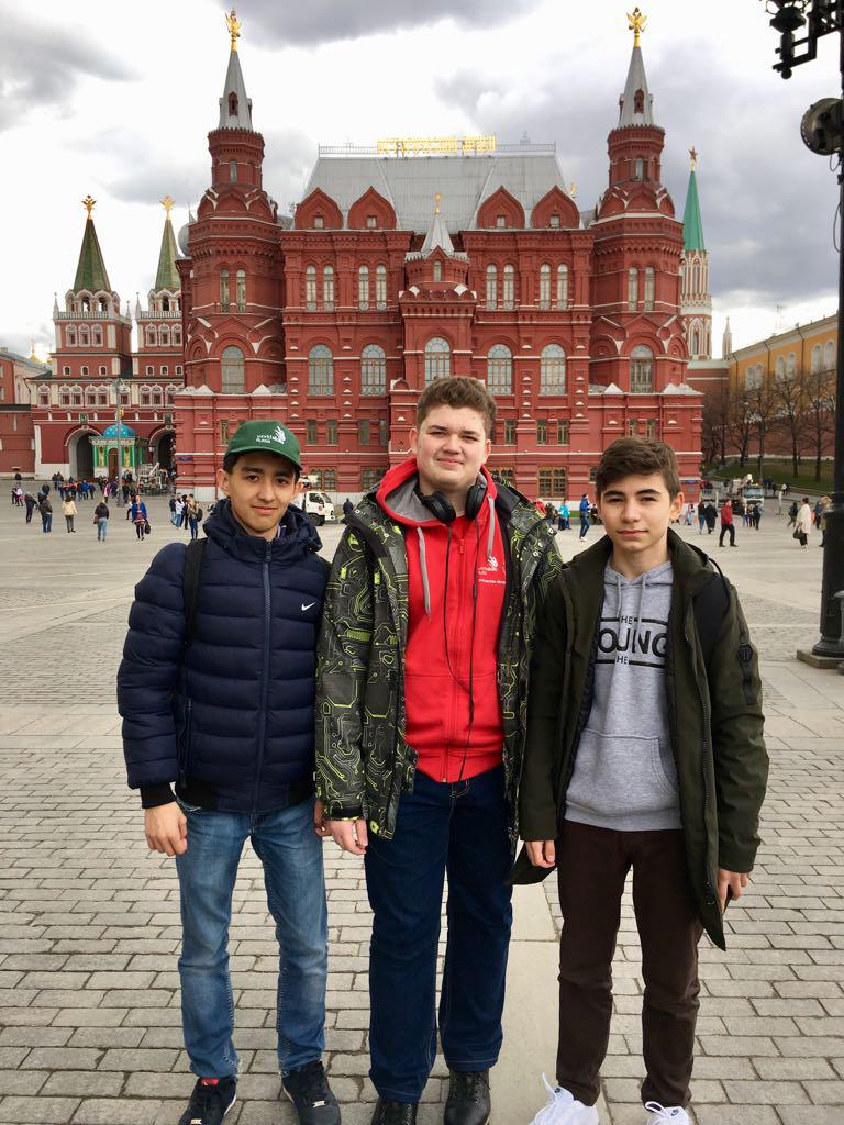 Учащиеся "Кванториума" из Набережных Челнов - лучшие в программировании промышленных роботов