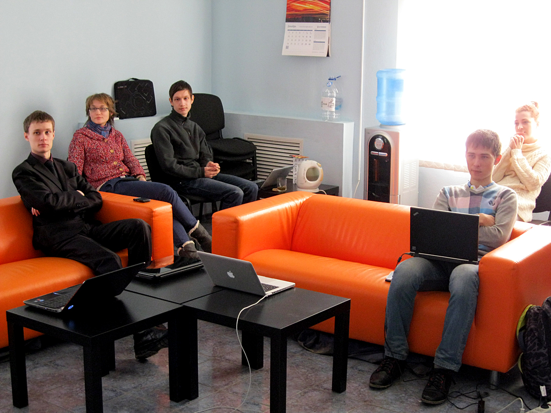 Резиденты Бизнес Инкубатора ИТ Парка Home Continent и Track Service ищут новые инженерные решения